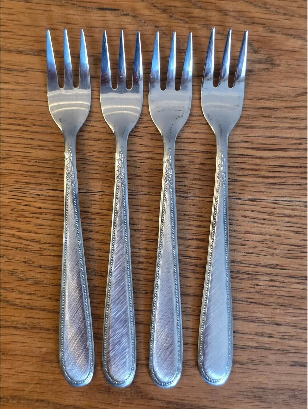 Vintage Rogers Oneida St. Steel Cocktail Seafood Forks Beaded Elegance Set of 4